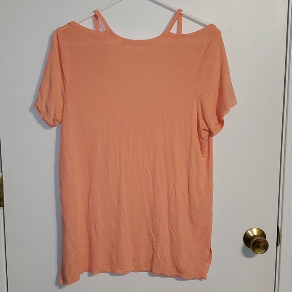 Pink  womens M short sleeve cold shoulder T-shit - Picture 3 of 6